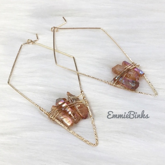 New FP Golden Wire Threader Geode Stone Geometric Hoop Earrings - Picture 5 of 16